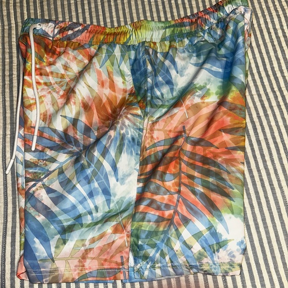 2 pair Men’s CSG Large Shorts - Picture 4 of 6